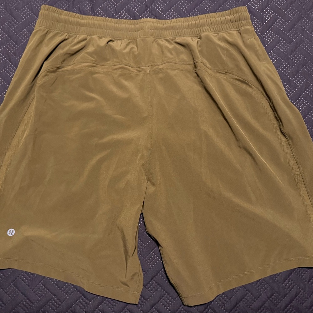 lululemon athletica Men's Athletic Shorts